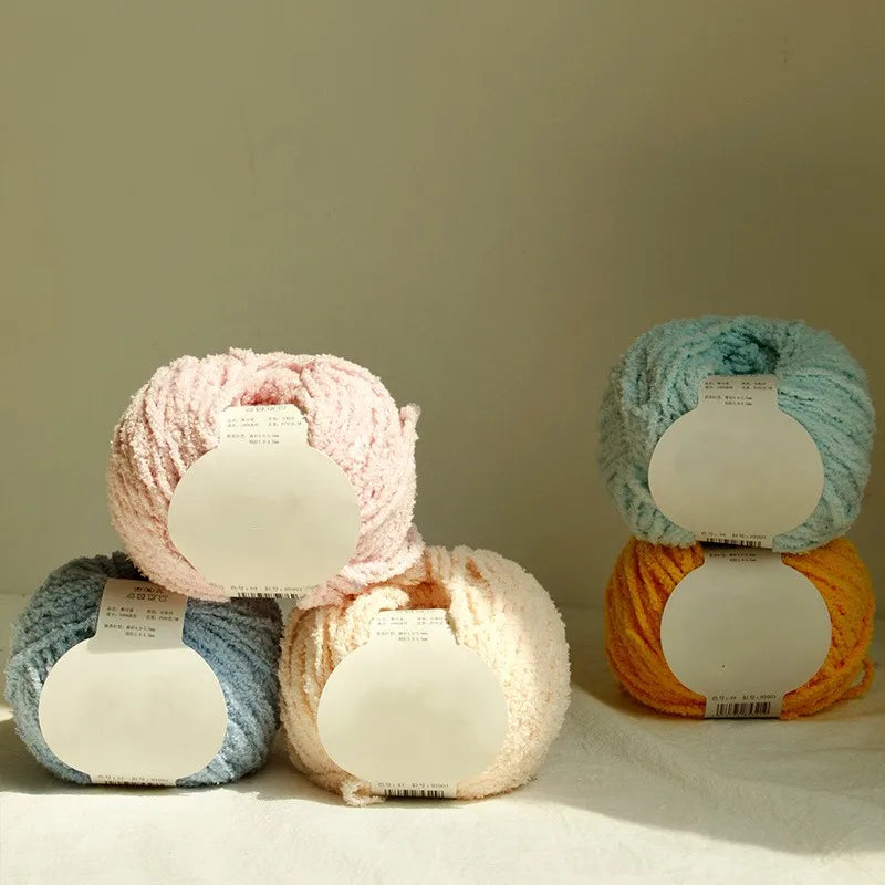 The New Listing 100% Polyester Chunky Velvet Baby Chenille Yarn for Knitting Blanket Scarf