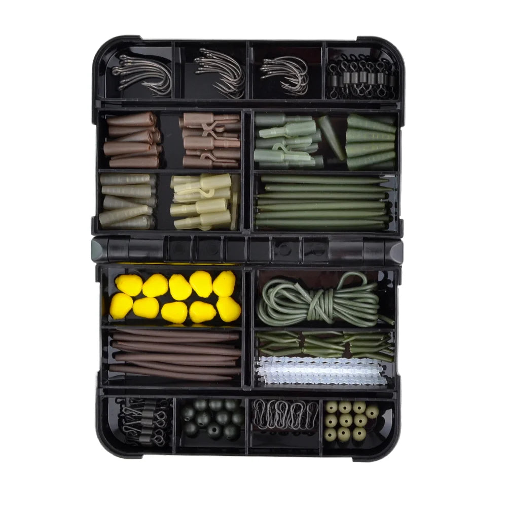 331 X Carp Fishing Tackle Kit in Box Fishing Swivels and Snaps Rubber Anti Tangle Sleeves Hook Stop Beads Helicopter Rigs XP-500