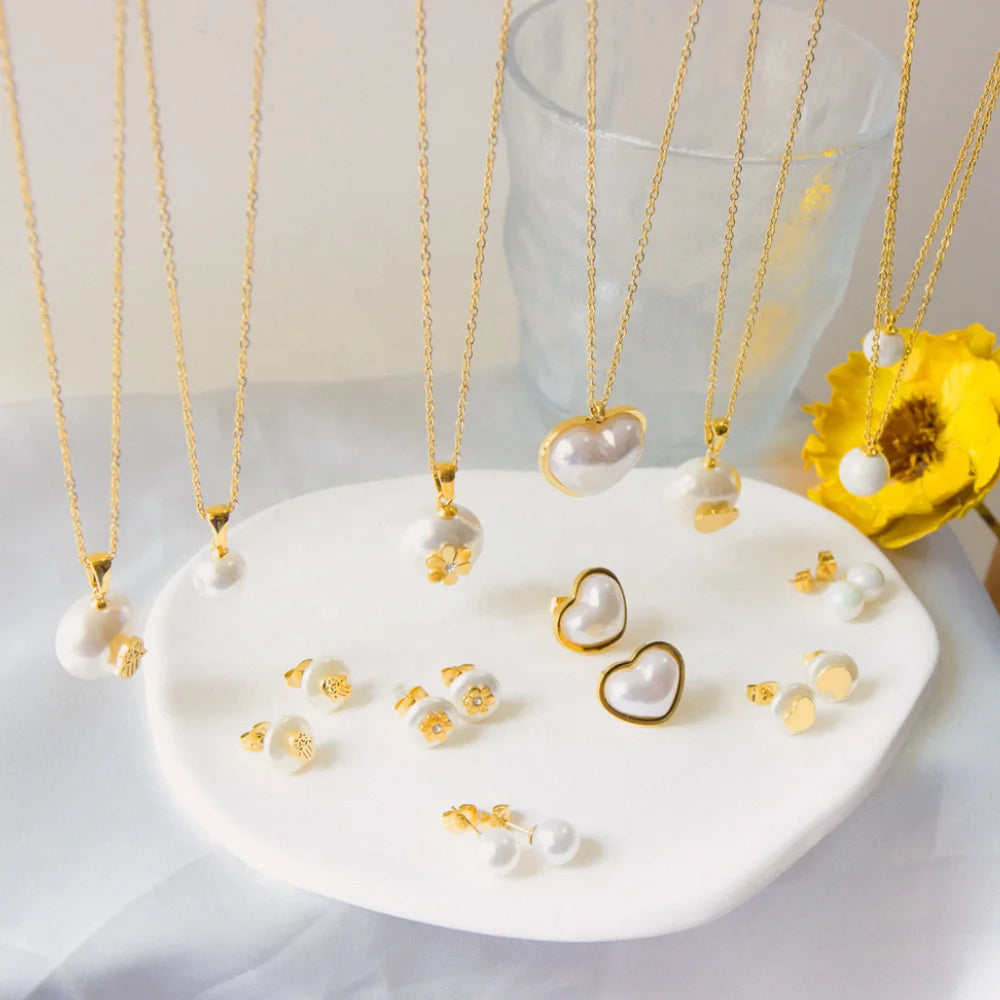 Stainless Steel Fashion Jewelry 2022 Custom PVD 18K Gold Plated Necklace Earrings White Color Pearl Jewelry Set for Women