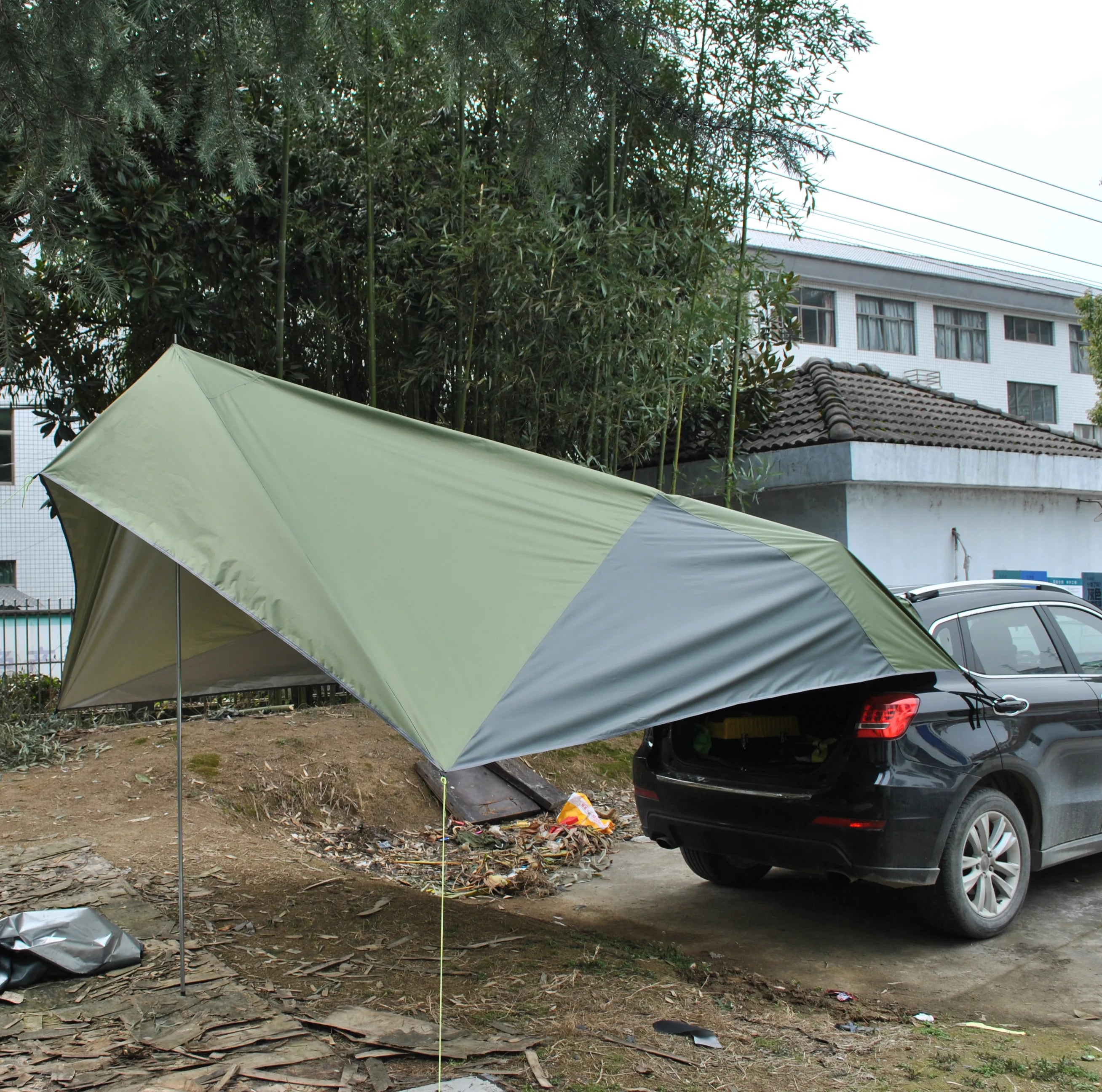 Retractable SUV & RV Awning Tent Sun Shelter with Tarp Pole Camping Mat & Rooftop Tent Car Awning with High Visibility