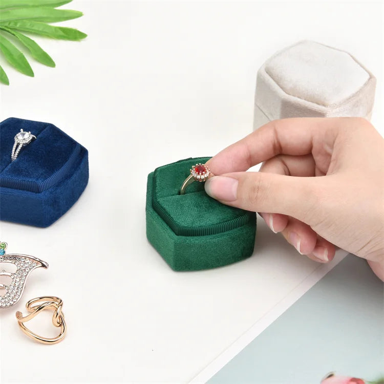 Custom Shape Ring Gift Box Wholesale Custom Logo Luxury Jewelry Packaging Box Velvet Jewelry Case Velvet Jewellery Box