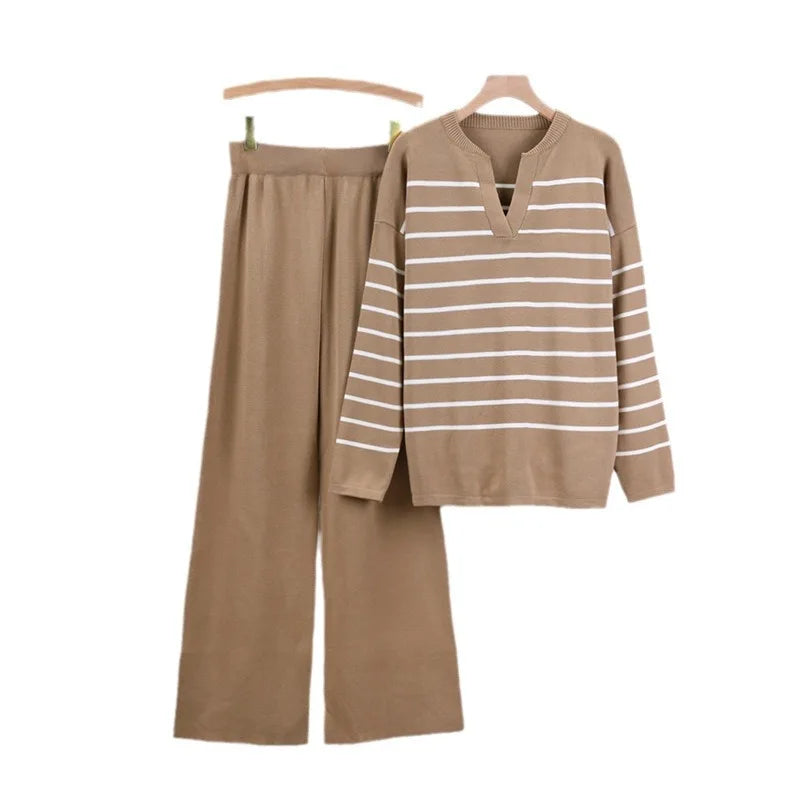 2025 Unique V Neck Stripes Knitted Suit for Women European American Fashion Casual Loose Fit Two-Piece Sweater Set Trendy Solid