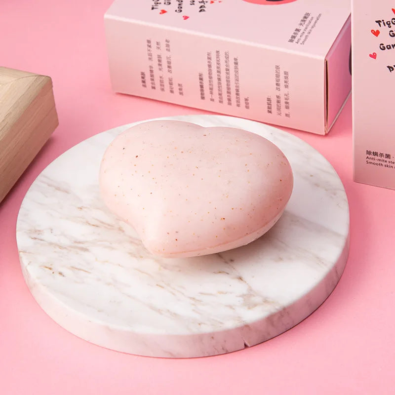 Heart Shaped Women's Private Parts Cleansing Soap Vaginal Cleansing Whitening Soap