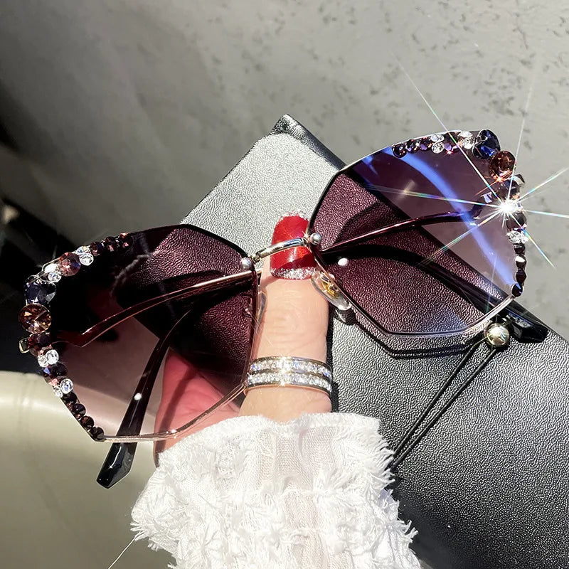 Geometric Frame Rhinestone Sunglasses Women Shades Lunettes De Soleil Mode Sunscreen Anti UV Sun Glasses