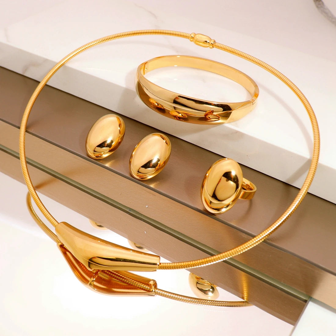 Fashion European and American Stainless Steel Suction Iron Buckle Collar Versatile Bracelet Earring Necklace Ring Jewelry Set
