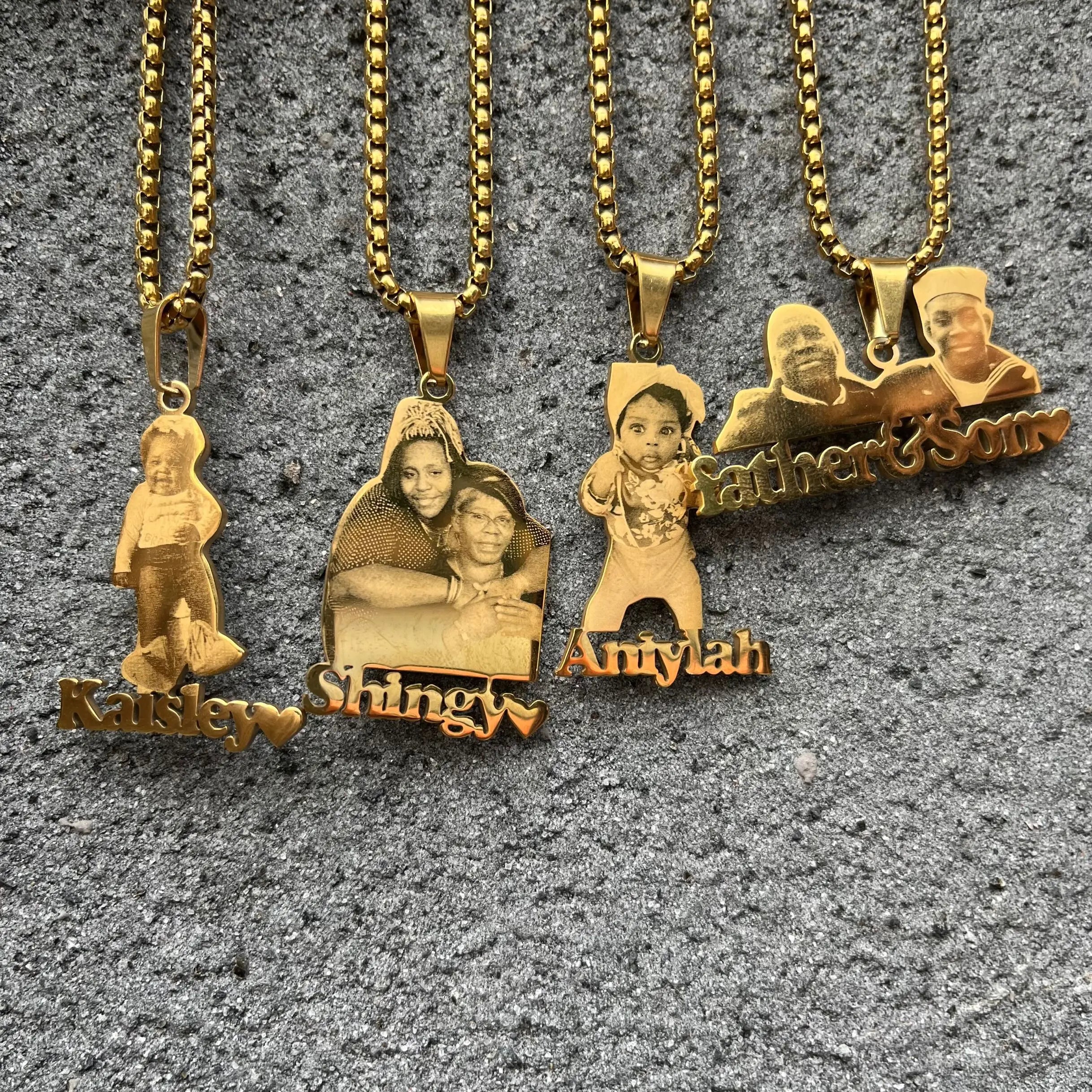 2024 Custom Photo Necklaces Cheap Custom Name Design Stainless Steel Customized Picture Necklaces Personalized Pendant Necklace