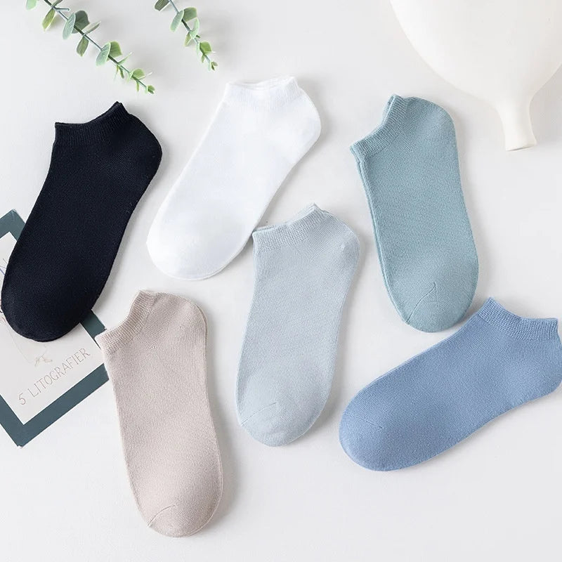 2023 New Hot Spring and Summer Men's Solid Color Socks Cotton Absorbent Low-Top Invisible Liner Socks