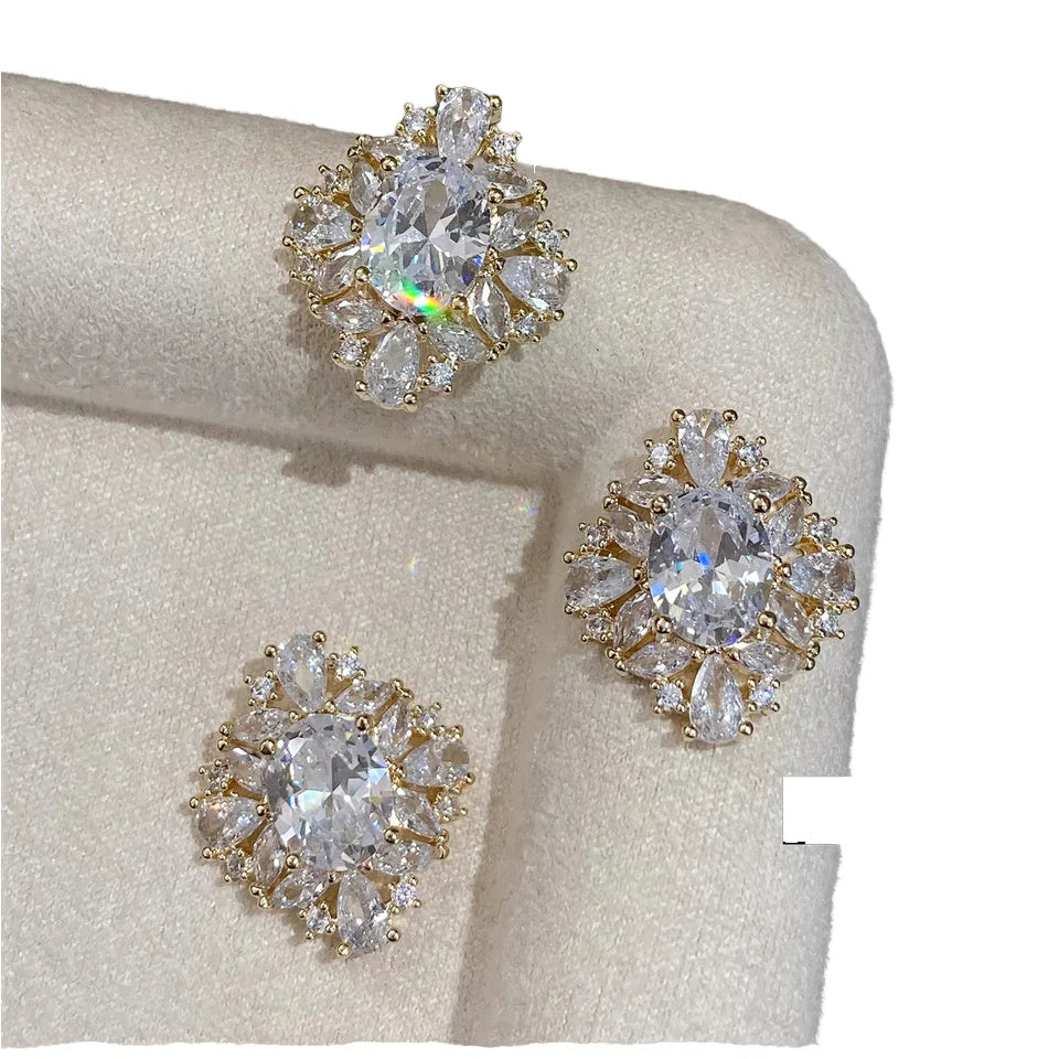 Gaoding Luxury 2025 3D Nail Accessories Explosion Sparkle Diamond Crystal Pigeon Egg Palace Retro Armor Zircon Nail Rhinestones