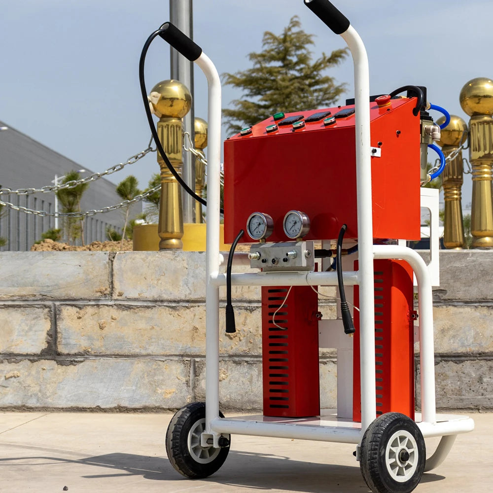 Hot Selling in Europe Hydraulic E4 Model High Pressure Polyurethane Foam Spray Machine with CE