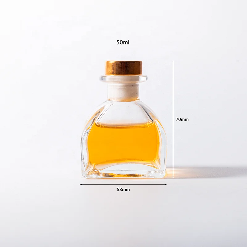 Professional Manufacture Aromatherapy Diffuser Sticks Sets 50ML Luxury Reed Diffuser Glass Bottle for Essential Oils