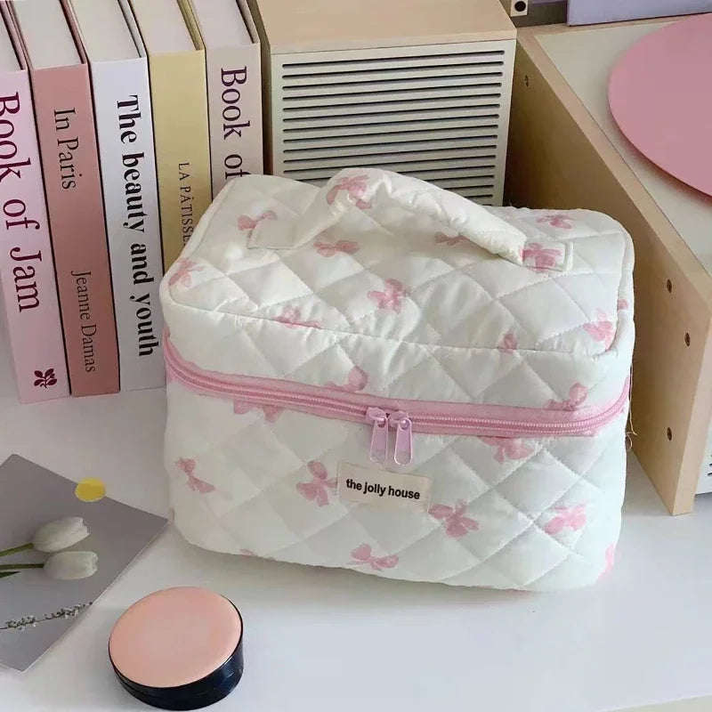 Sweet Bow Large Capacity Ladies Storage Bag Cute Portable Soft Female Cosmetic Bags Fashion Simple Women's Makeup Cases Clutch MegaBDM