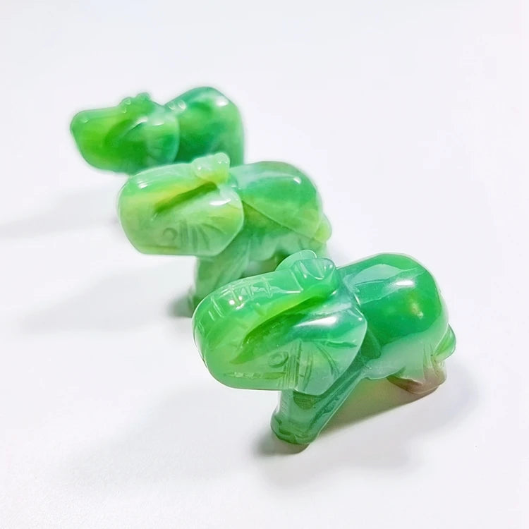 HZ Wholesale natural gemstone crafts carving crystal quartz stone animal for feng shui green aventurine elephant souvenir gift