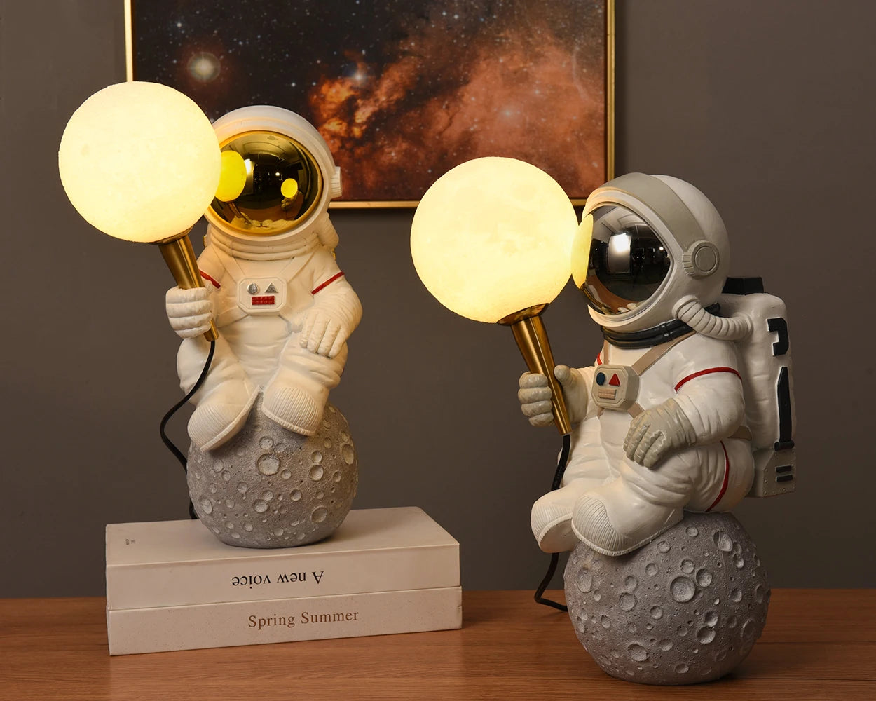 Newest Trending Resin Astronaut Led Night Light Home Decor Interior Lighting Spaceman Statue for Kid's Room