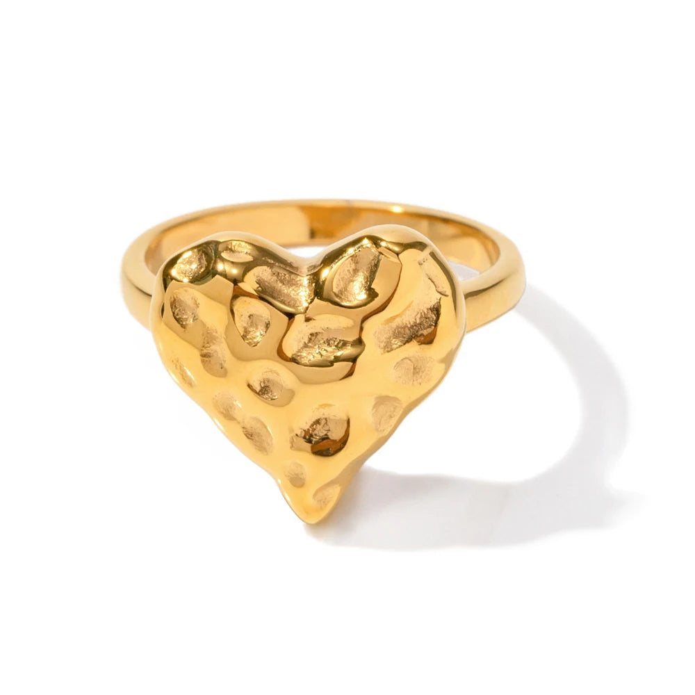 Stainless Steel 18K Gold Plated Jewelry Gift Waterproof Hammered Texture Heart Rings for Girls
