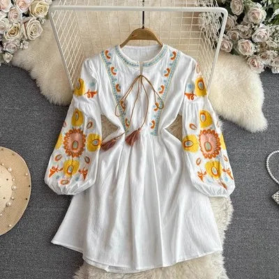 One Size Spring/Autumn Lantern Long Sleeved Midi Dress Embroidered Round Neck Waistband Mid Length A-line Cotton Linen Dress