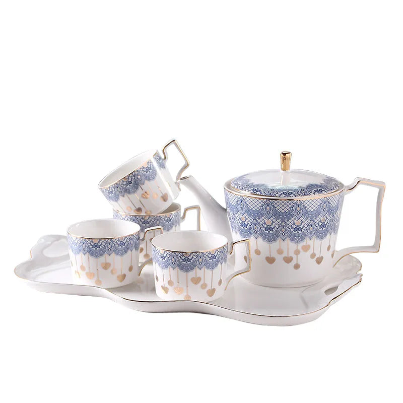 Light Luxury Bone China European Coffee Cup and Saucer Set British Small Luxury Exquisite Ceramic Afternoon Tea Cup Set
