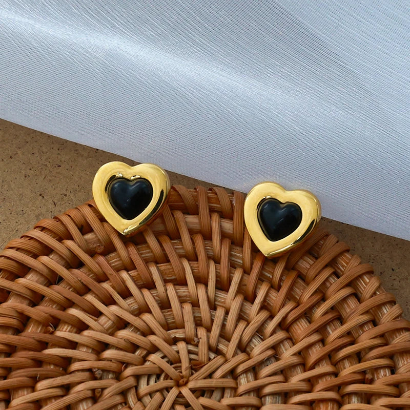 New Arrival Titanium Steel Luxury Agate Earrings Lover Black Onyx Heart Small Stud Earrings for Women