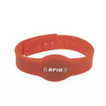 2025 Hot Selling OEM Custom Printed 13.56Mhz RFID NFC Silicone Wristband Tags Hotel Key Card