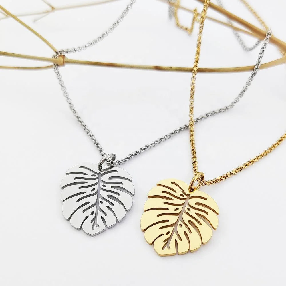 Monstera Tropical Leaf Pendant Necklace Jullieri Free Ship Jewelri Tree Leaves Chain Necklace Hollow Leaf Shape Necklaces