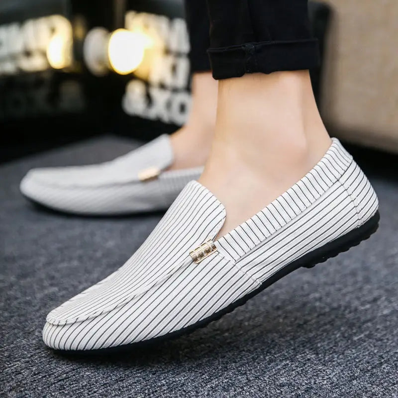 Wholesale Men Casual Driving Flats Shoes Loafers Moccasins Shoes