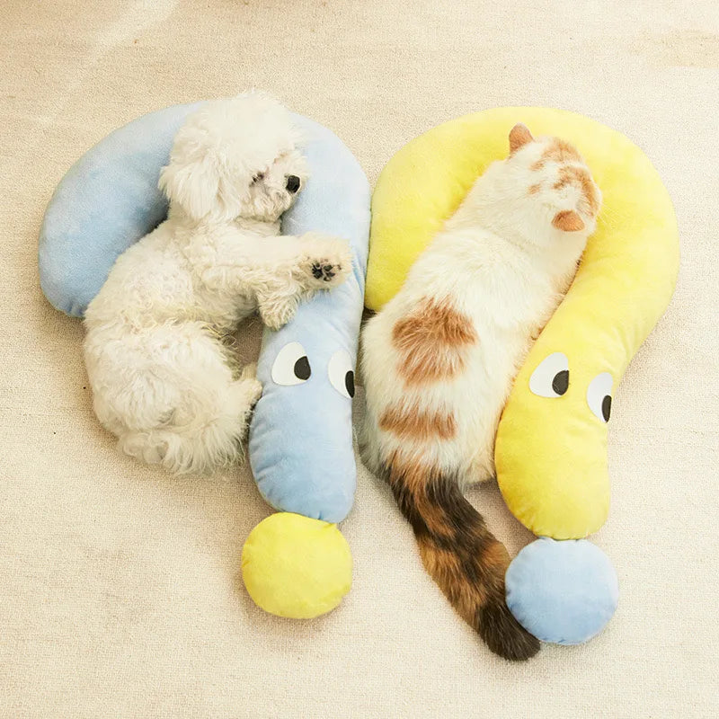 2025 Hot Cakes Universal Pet Mat Neck Pillow Four Seasons Dog and Cat Sleeping Winter Blanket Kennel Supplies Ornament