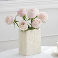 Nordic Handmade Custom Nordic Minimalist Modern Porcelain Ceramic Vase for Interior Decorations