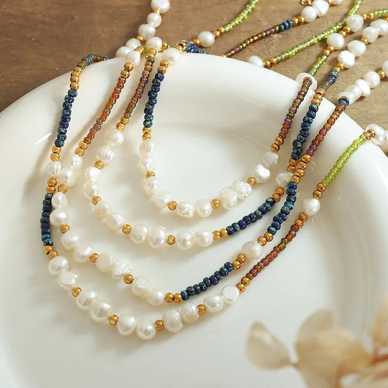 2024 Fashion New Stainless Steel 18k Gold Light Luxury Personality Bohemian Freshwater Pearl Glass Beaded Choker Necklace