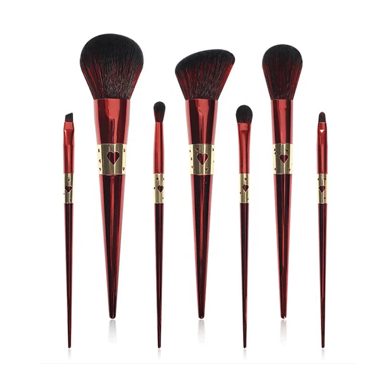 New Special Luxury Design Wholesale Private Label Pointed End Brushes Heart Makeup Brush Set Custom Professional 7pcs Red 500