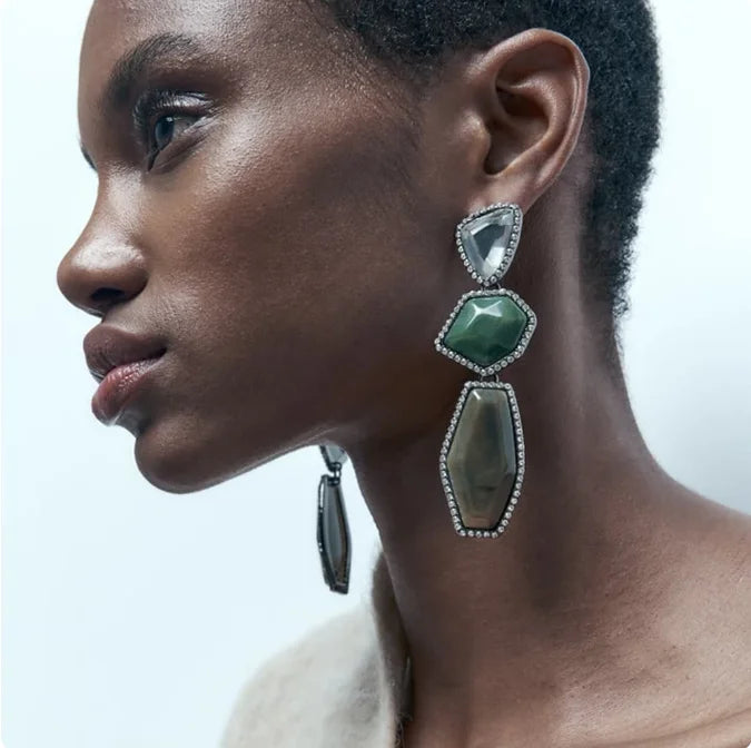 Fashion Boho New Design Geometric Acrylic Resin Long Drop Earrings for Women Luxury Quality Crystal Pendant Jewelry Gift