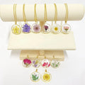 Women Dry Resin Real Flower Round Pendant Necklace Gold Plated Stainless Steel Birth Month Flower Necklace