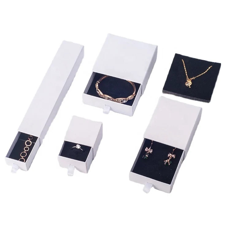 Women Girl Wholesale Custom Portable Jewelry Case Jewelry Box Ring Earring Necklace Travel Fashion Paper  Drawer Box Logo