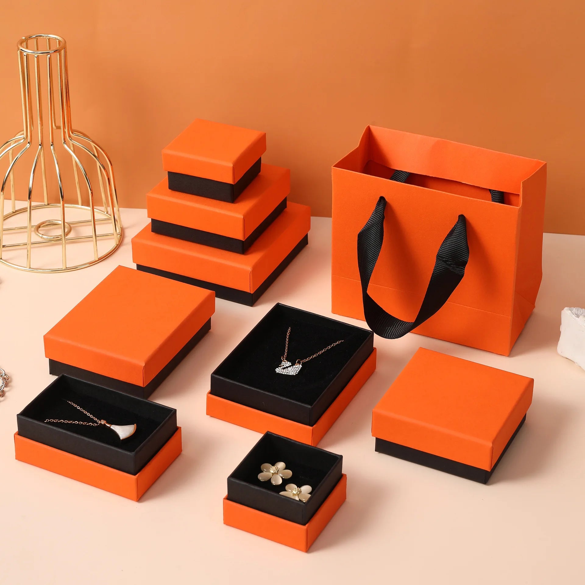 Cheap Orange Cardboard Display Boxes for Jewelry Small Earrings & Brooch Packaging with Pink Lid Gift & Necklace Storage