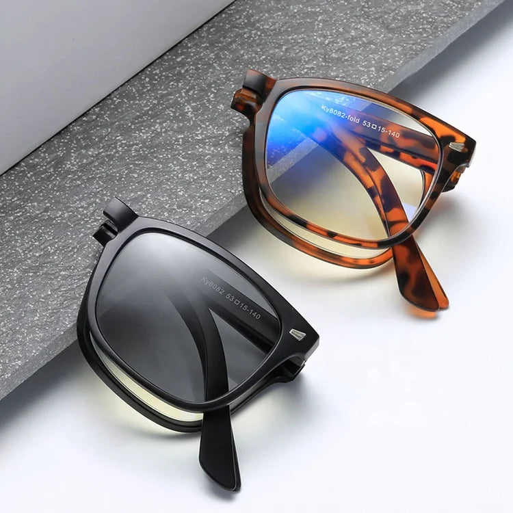 DOISYER 2021 Fashion Retro Eyeglasses Solid PC Folding Color-Changing Photochromic Lenses Anti Blue Light for Men Women Driving