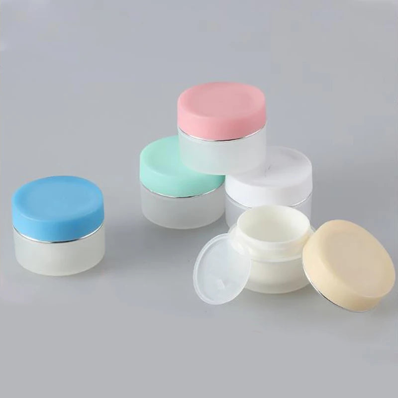 Ready to Ship 15g Pink & White PP Small Face Cream Empty Cosmetic Plastic Packaging with Custom Lid for Skin Care