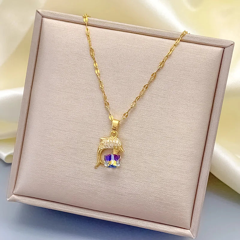 Trendy 18K Gold Plated Charm Pendant Titanium Stainless Steel Inlaid Diamond Magic Cube Dolphin Pendant Necklace Jewelry