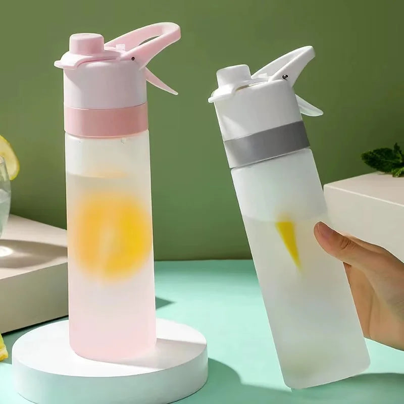 Creative Personality New Large Capacity 650ml Portable Frosted Gradient Plastic Sports Spray Water Bottle BPA Free Bottle