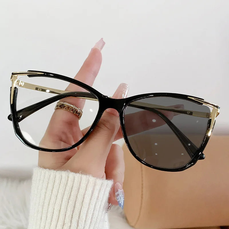 2024 Hot Sale Cat Eye Photochromic Glasses Women Optical Frame Metal Glasses Anti Blue Light Glasses Wholesale Factory