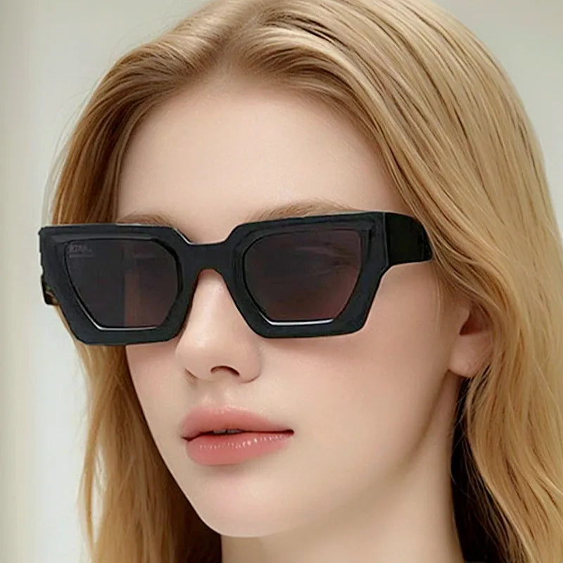 Logo Custom Fashion Retro Cat Eye Sunglasses UV400 Big Frame Square Sunglasses Women