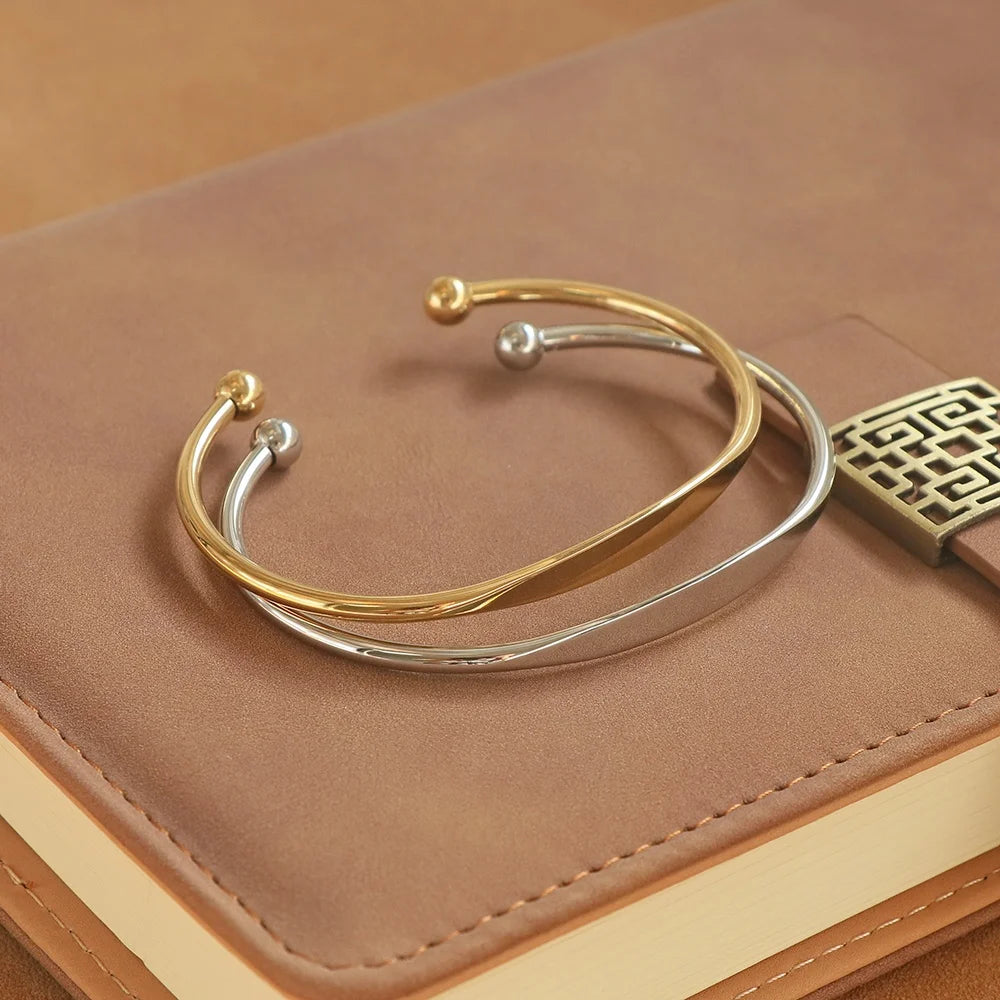 Adjustable Stainless Steel Baby Bangle Cuff Bracelet for Newborn Infant Safe Bangle Bracelet Gift