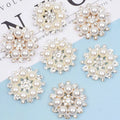 Wholesale Glass Alloy Flower Shape Pearl Buckle with Rhinestone for DIY Wedding Decorations