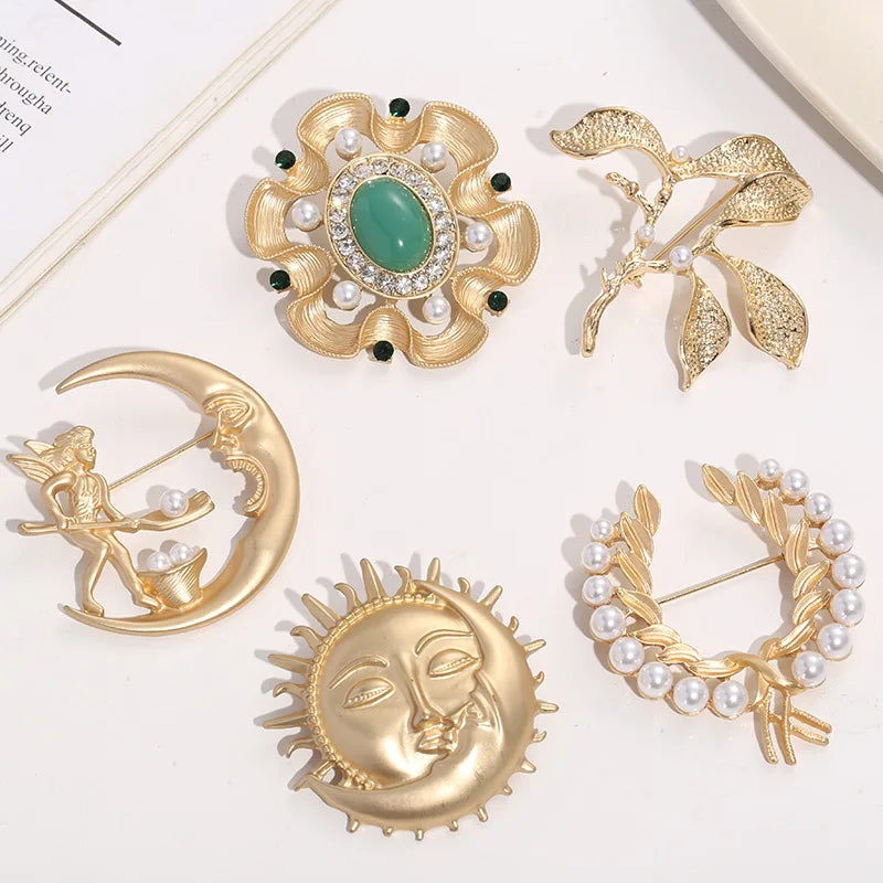 Jachon Vintage Baroque Brooch Alloy Pearl Pin Ladies Floral Shape Silk Scarf Buckle Brooch