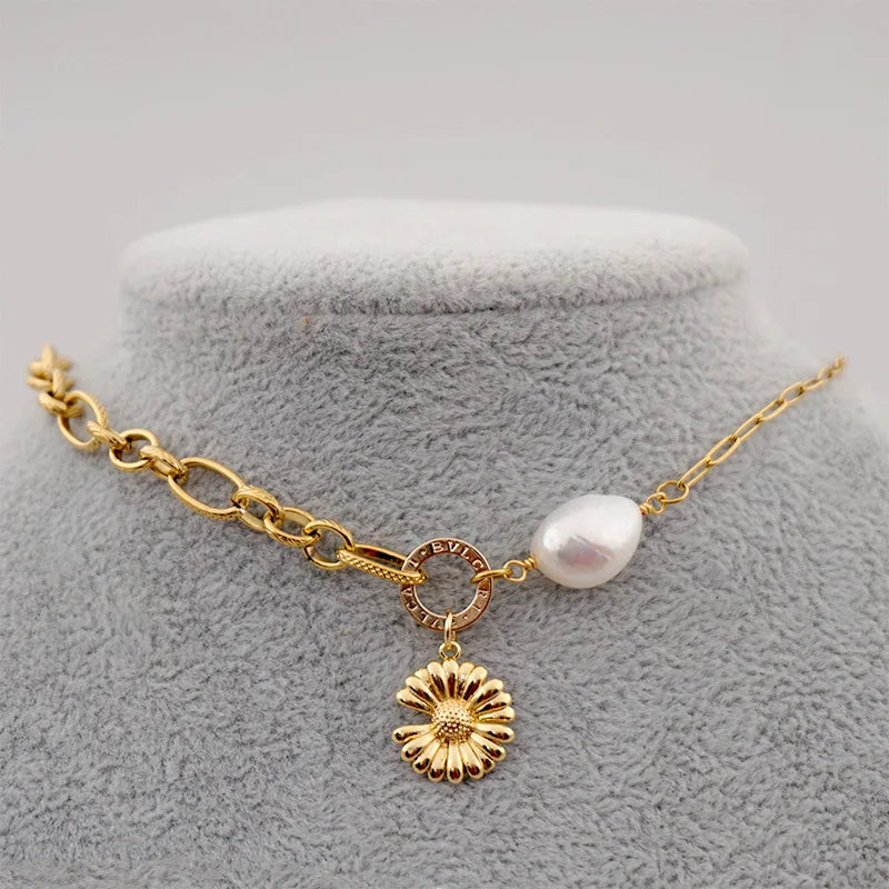 Summer Daisy Necklace Baroque Pearl Pendant Clavicle Chain Titanium Steel Gold Plated for Women-Main Material Stainless Steel
