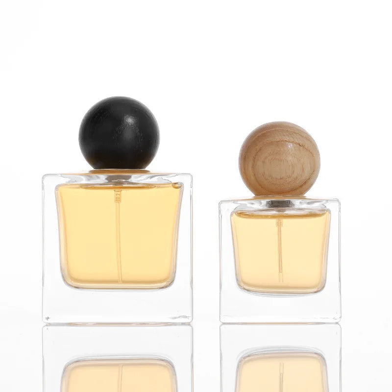 High-End 30ML 50ML Square Glass Fragrance Spray Bottles with Pump Spreayer Creative Wholesale Design for Perfume Subpackage