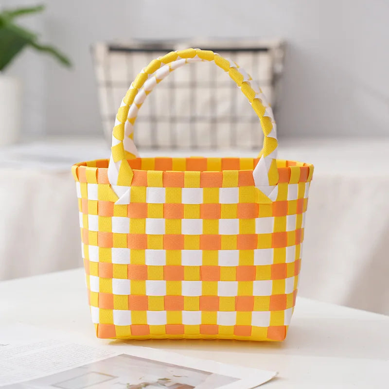 2026 Best-selling Fashion Woven PP Material Square Design Waterproof Eco-Friendly Handmade Hanging Storage Basket Living Room