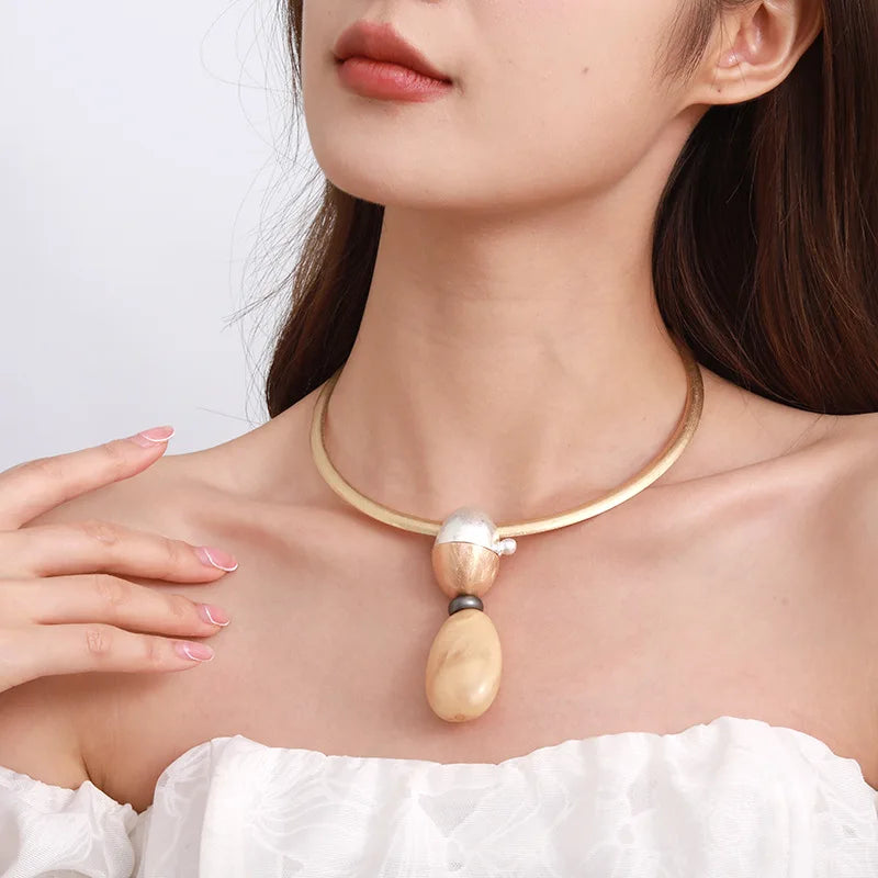 New Alloy Circle Choker Dangle Pendant Necklace for Woman 2023