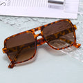 2023 Retro Rectangle Sunglasses Designer Fashion Shade Lentes De Sol Gafas with UV400 White and Pink PC Frame