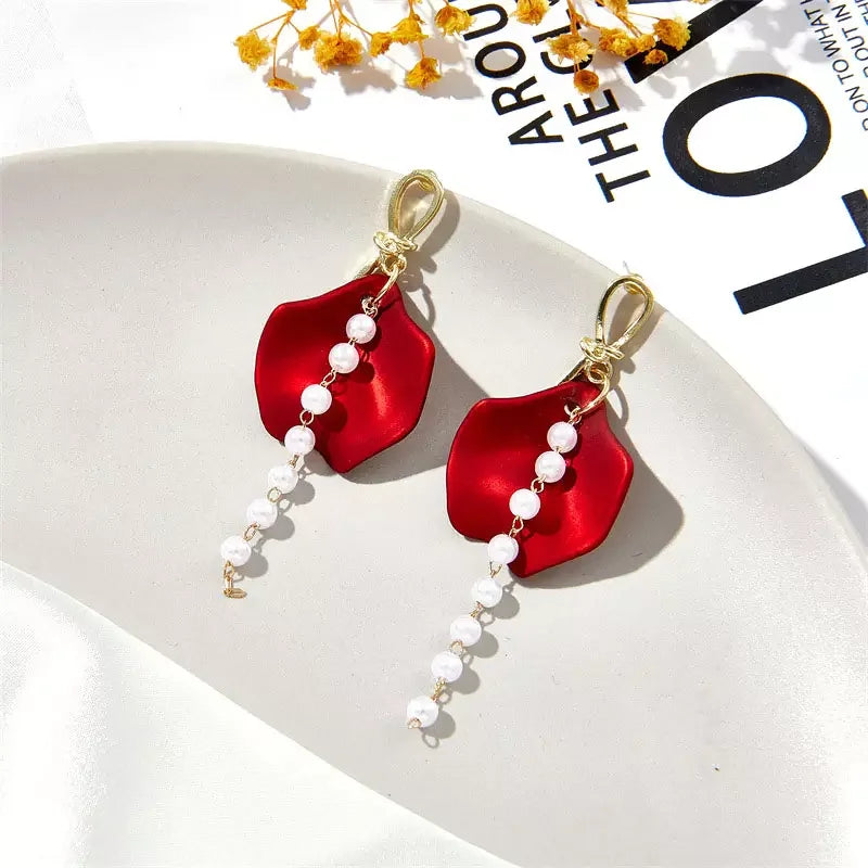 Hot Sale Girls Charm Earrings Fashion Jewelry Accessories Tassel Earrings Pearl  Flower Petal Earring  Women