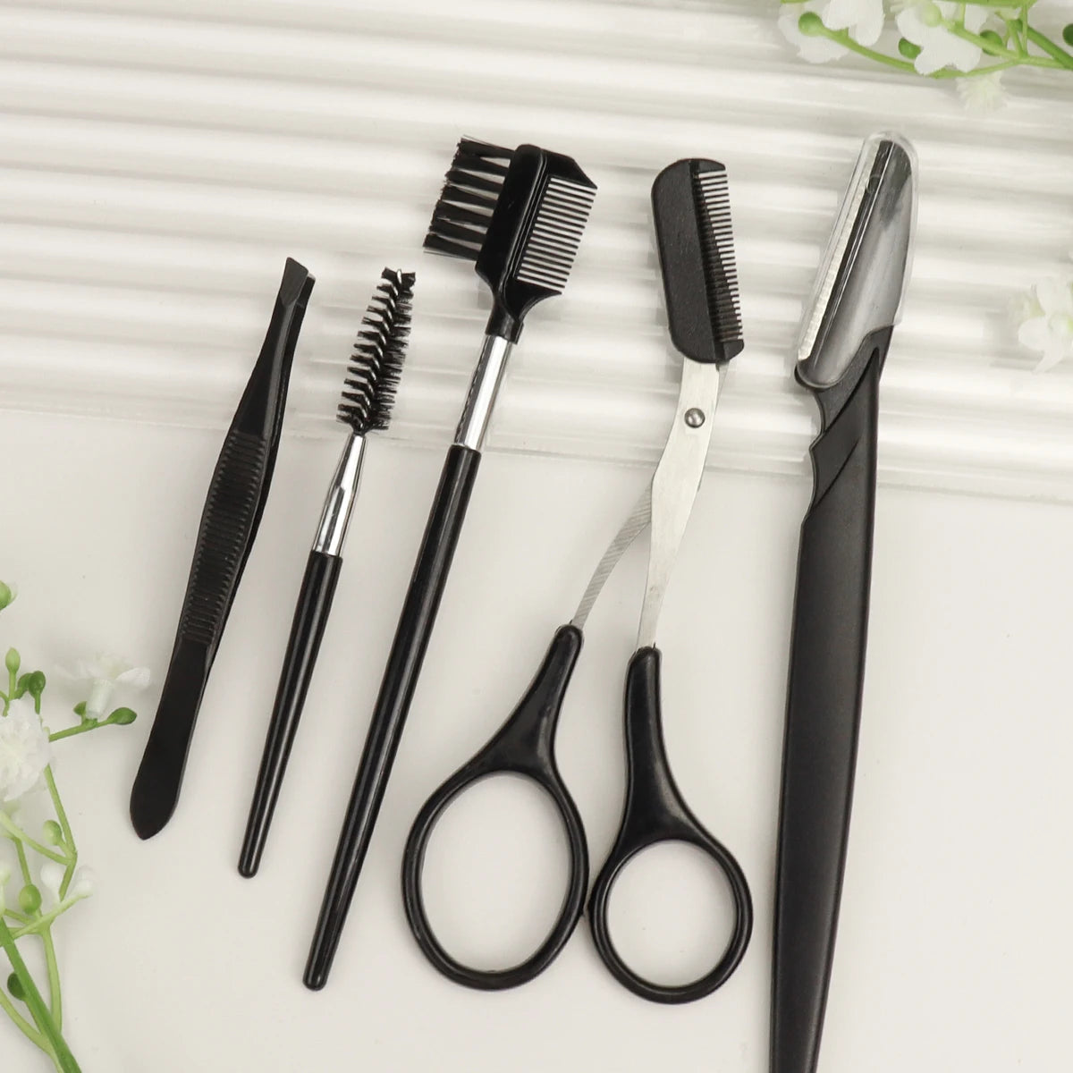 5pcs Black Eyebrow Trimming Set Eyebrow Shaping Tools Kit Brow Scissors Tweezers Set