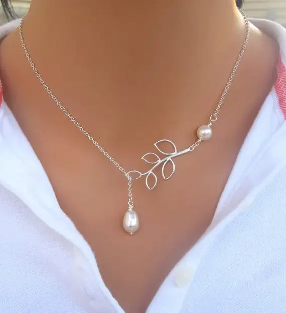 Cheap Wholesale Alloy Silver Color Leaf Simulated Pearl Water Drop Pendant Necklace for Women Anniversary Jewelry