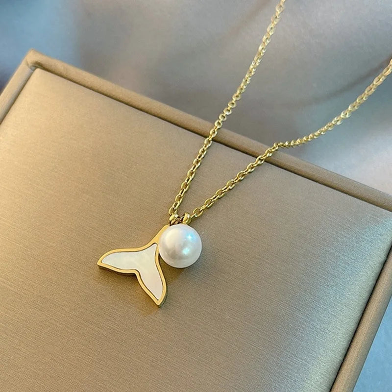 MECYLIFE Gold Plated Elegant Women Shell Necklace Ocean Jewelry Stainless Steel Mermaid Tail Pearl Necklace